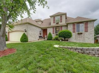 416 Melaleuca Dr, Springfield, MO 65809