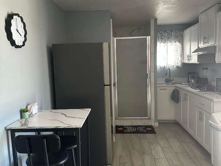 2811 Morehead Ave #A — Photo 4