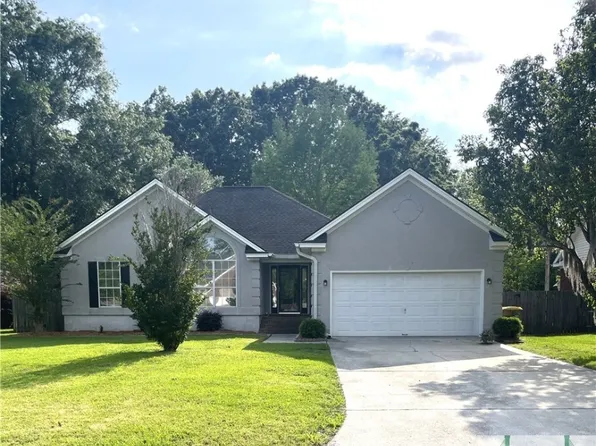 298 Belle Grove Circle, Richmond Hill, GA 31324