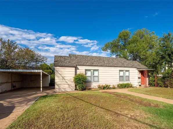 1115 E Wells St, Stamford, TX 79553