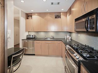 300 E 74th St APT 2E, New York, NY 10021