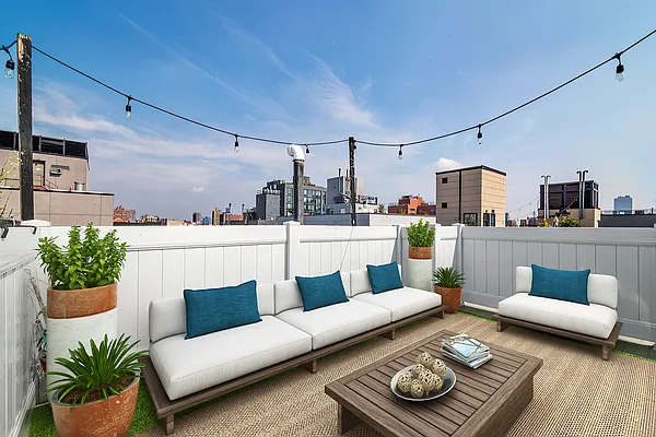 Rented by REAL New York | media 9