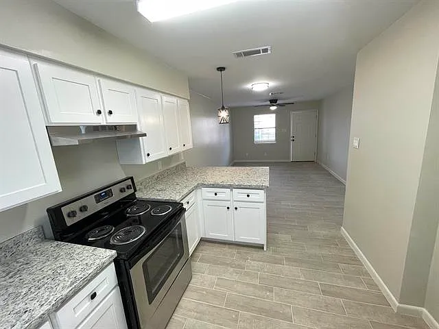 3005 E Price St #3 — Photo 4