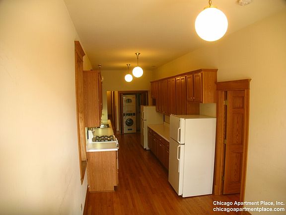 4th image of 1238 N Noble St #2