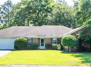 1359 Smokerise Dr, Mobile, AL 36695