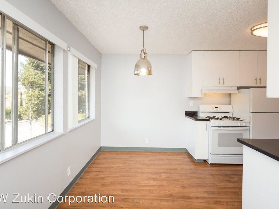 2nd image of 124 Merrydale Rd APT 15