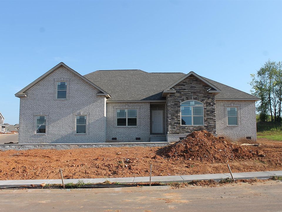 1st image of 588 Larkspur Dr