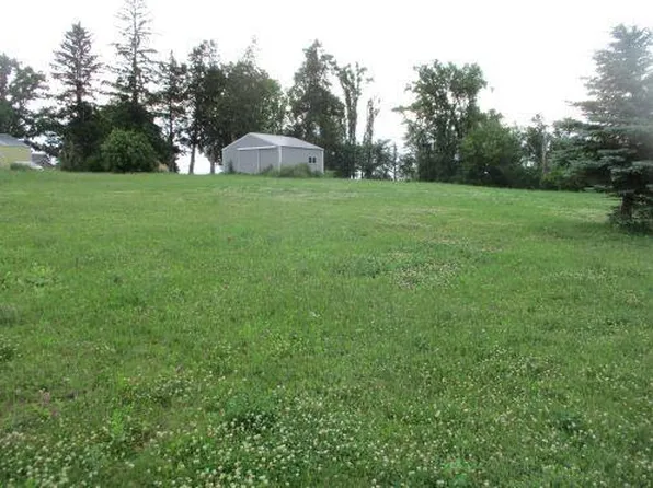 S7204 Sandusky Road, Hillpoint, WI 53937