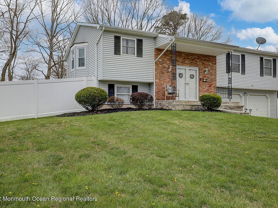 16 Dutch Valley Road, Howell, NJ 07731 Zillow