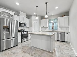11438 Oak Run Dr, Geismar, LA 70734