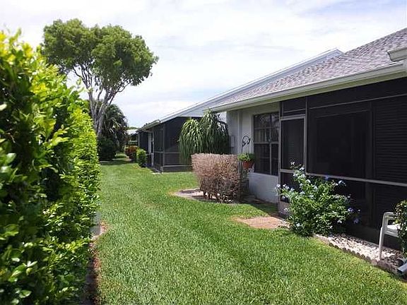 3rd image of 12227 Country Greens Blvd