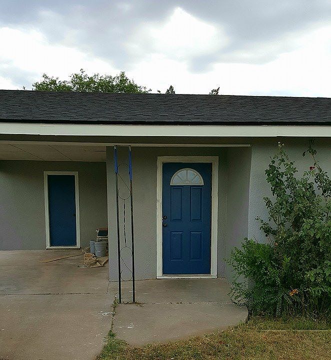 1st image of 1520 S Globe Ave