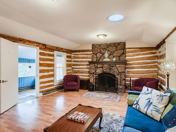 4th image of 10565 Foster Ave