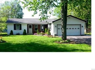 10111 Lapp Rd, Clarence Center, NY 14032