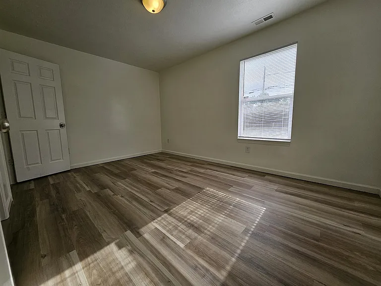 2341 Wheeler St — Photo 14