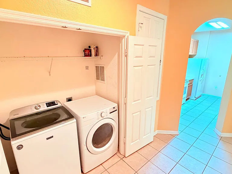 6265 Contessa Dr #203 — Photo 16