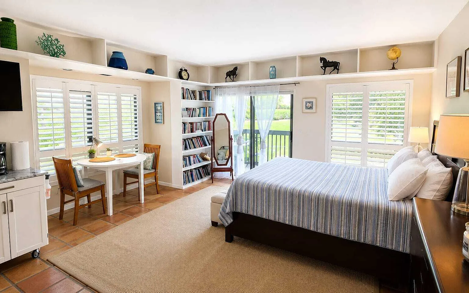 1 bed, 1.0 bath, 500 sqft, $3,500 — Photo 3