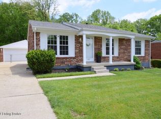 9225 Lantana Dr, Louisville, KY 40229