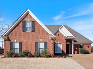 4473 Vineyard Dr W, Southaven, MS 38672