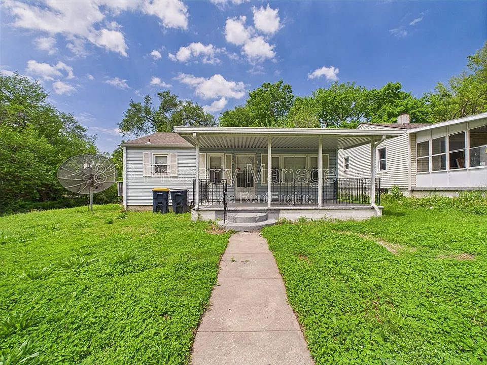 3354 Jackson Ave