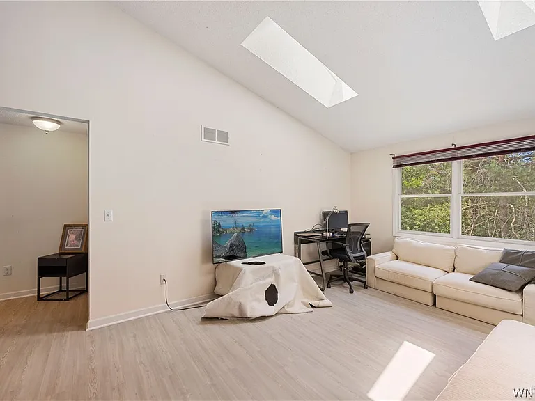 5411 Village Station Cir — Photo 18