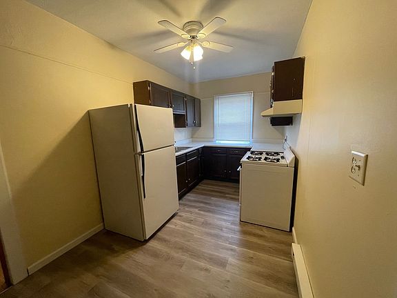 2nd image of 2302 Auburn St #2