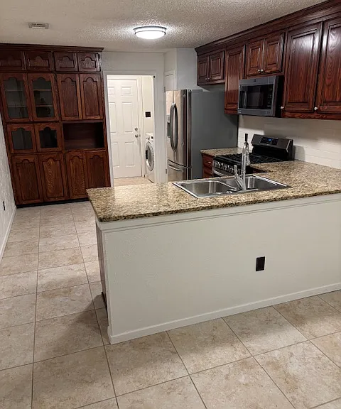 2700 Plover Ln — Photo 7