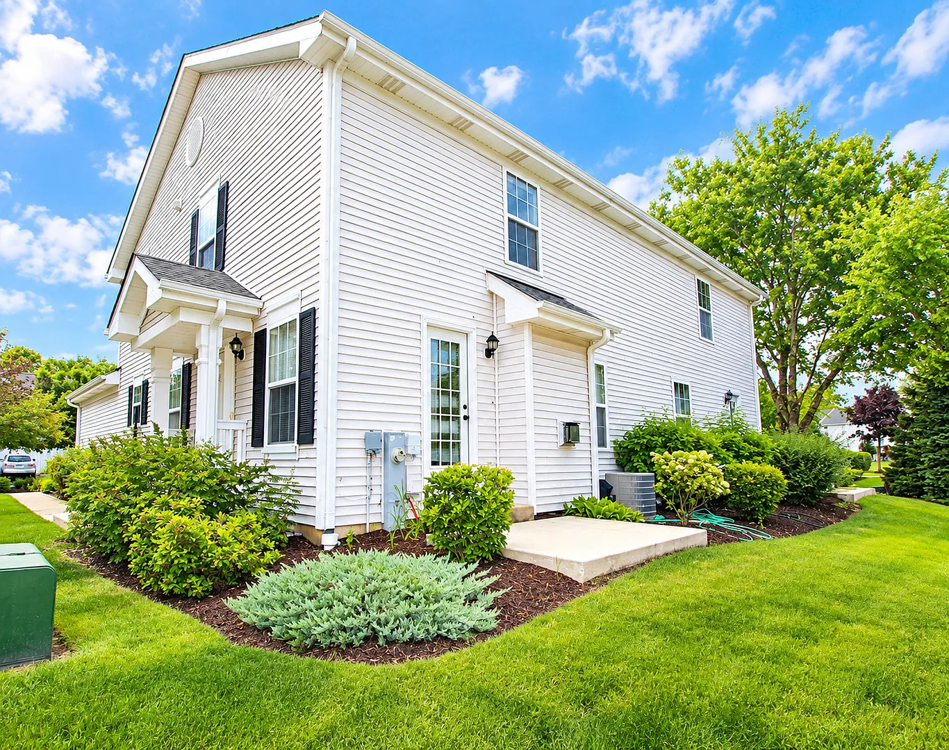 3 bed, 2.5 bath, $2,900 — Photo 3