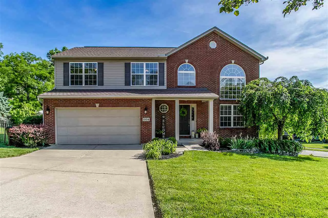 1004 Exter Dr photo 1