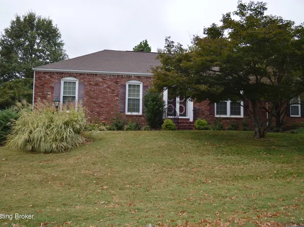 8905 Largo Ct, Jeffersontown, KY 40299
