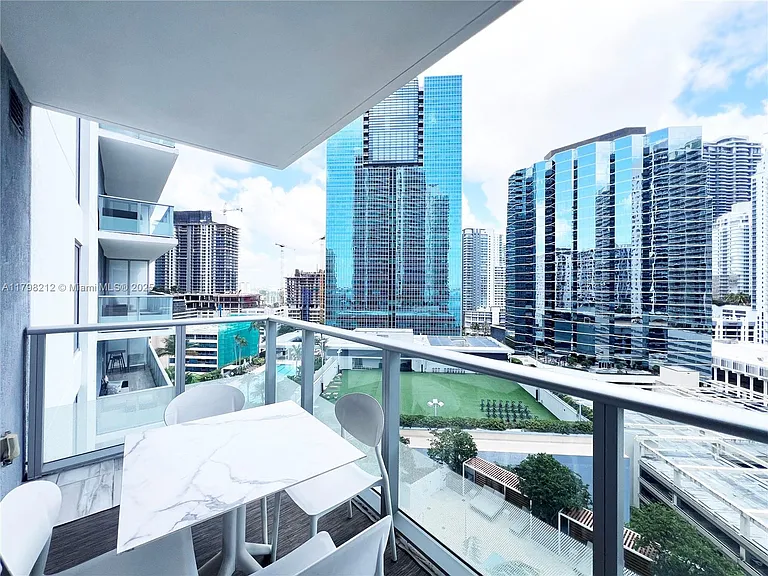 1300 Brickell Bay Dr #U1813 — Photo 6