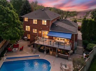 97 Manitoulin Cres, Kitchener, ON N2A 3H5