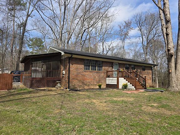 2nd image of 578 Capehart Rd