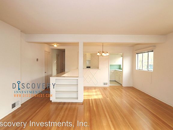 5th image of 6200 Merced Ave APT 2
