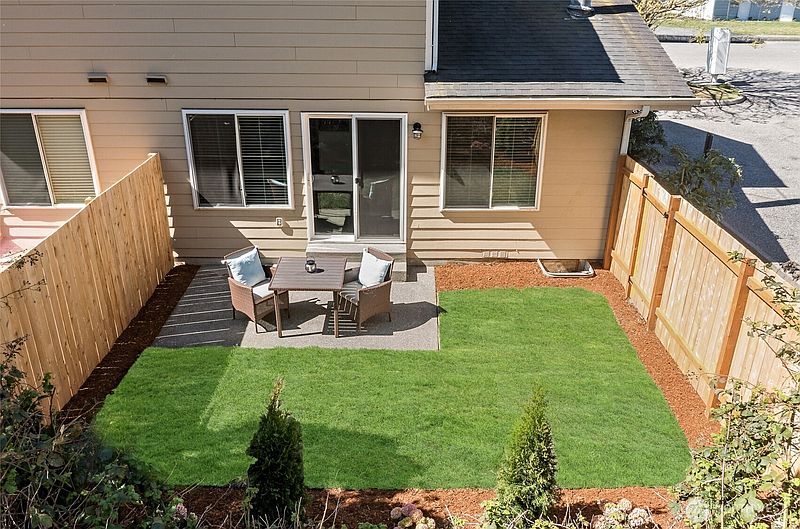 3rd image of 92 Quinn Avenue #A