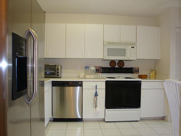 4th image of 2640 Gately Dr W APT 706
