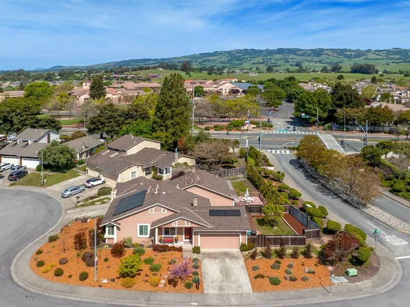 1702 Northstar Drive, Petaluma, CA 94954