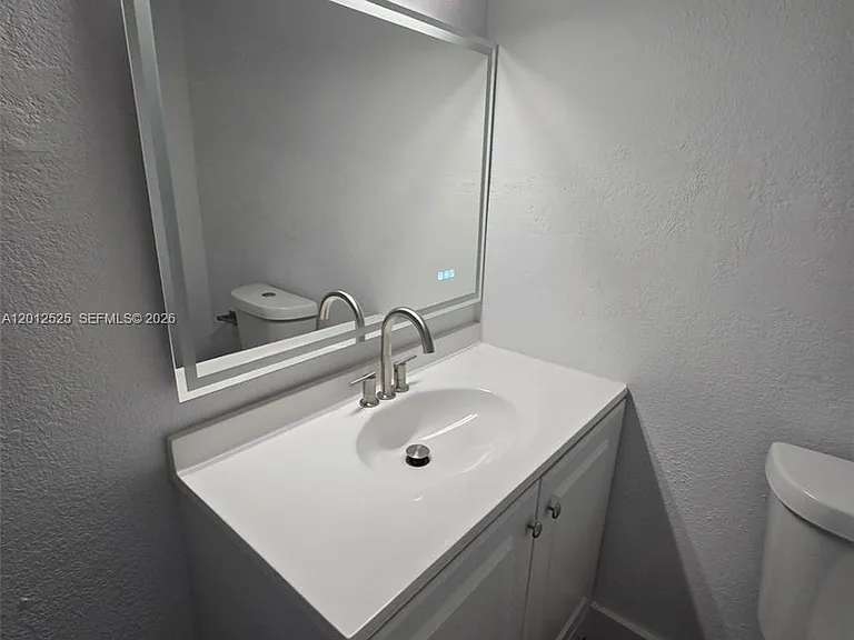 11984 SW 195th St — Photo 15