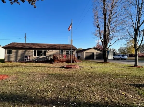 539 N Sunset View St, Harpers Ferry, IA 52146