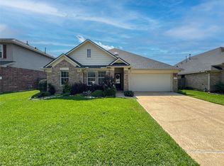 14 Palmdale Ln, Manvel, TX 77578