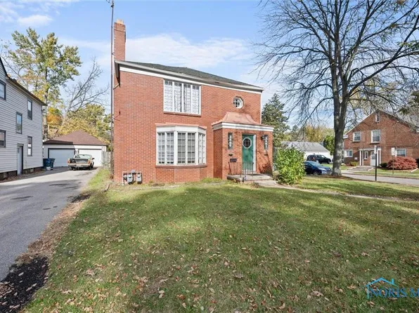 2000 N Cove Blvd, Toledo, OH 43606