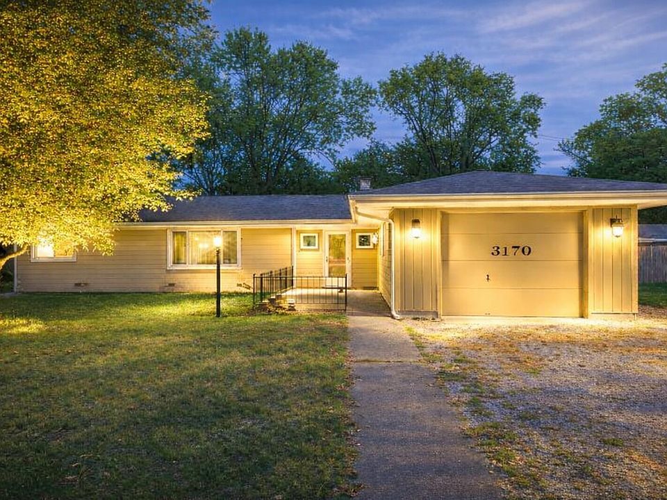 1st image of 3170 Lake Dr
