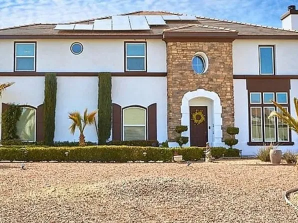 12620 Mar Vista Dr, Apple Valley, CA 92308