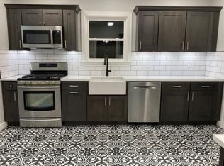 85 Sterling Pl, Amityville, NY 11701