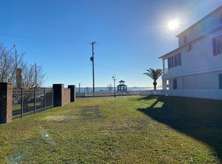 1 Chapel Hill Rd, Bay Saint Louis, MS 39520