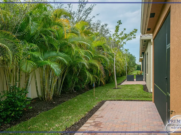 13379 Silktail Dr — Photo 11