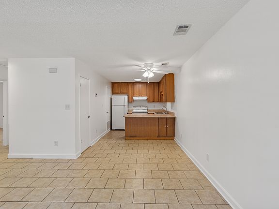5th image of 6346 W Fairfield Dr