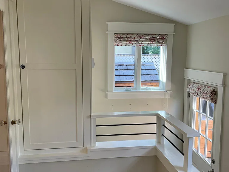 Sunroom with pantry