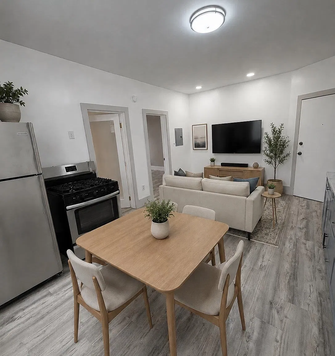 2 bed, 1.0 bath, 640 sqft, $1,850 — Photo 1