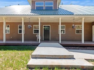 1 Middlefork Cir, Garden Valley, ID 83622